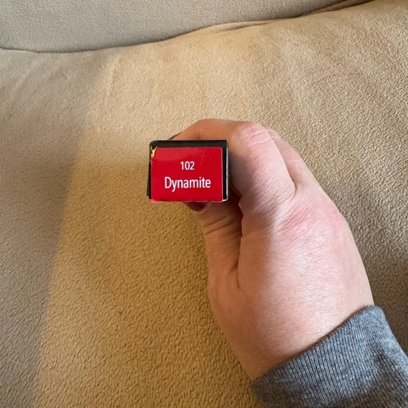 Color Street Lip Liner - Dynamite (Red) - Picture 3 of 4